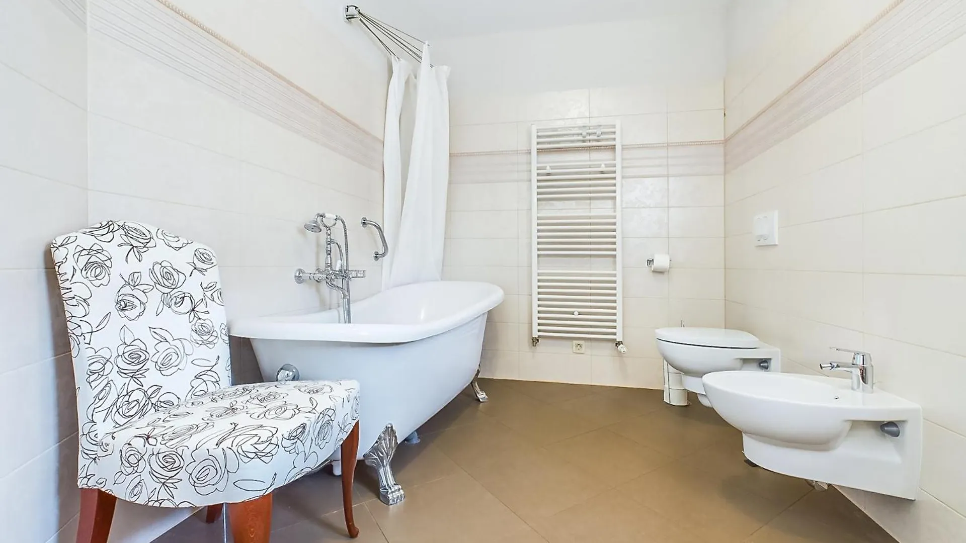 Rustic Villa Azzurra With Pool In Sv Lovrec Medaki